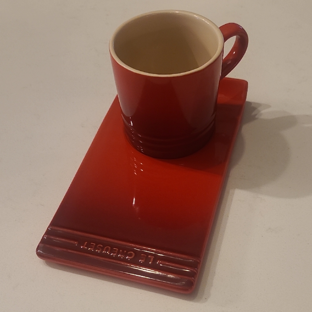 Le Creuset Red Cerise Ceramic Espresso Coffee Mug/ Tray Set